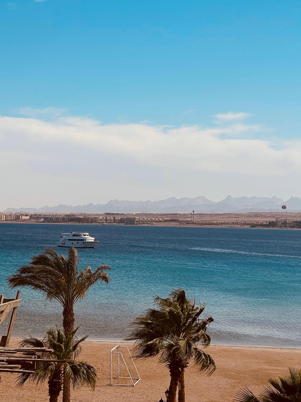 Sahl Hasheesh Beachfront Apartment balcony sea view