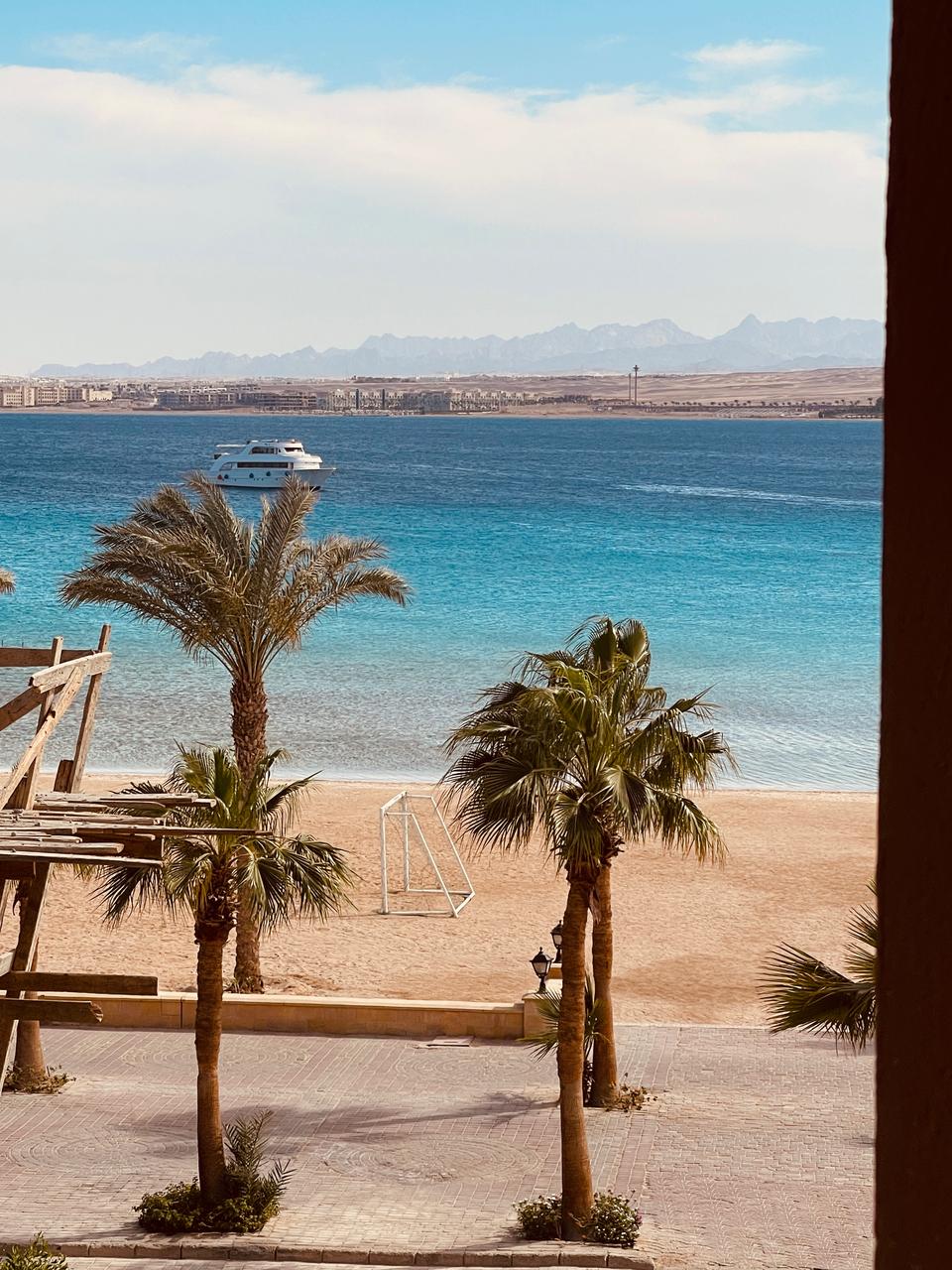 Sahl Hasheesh Beachfront Apartment balcony sea view