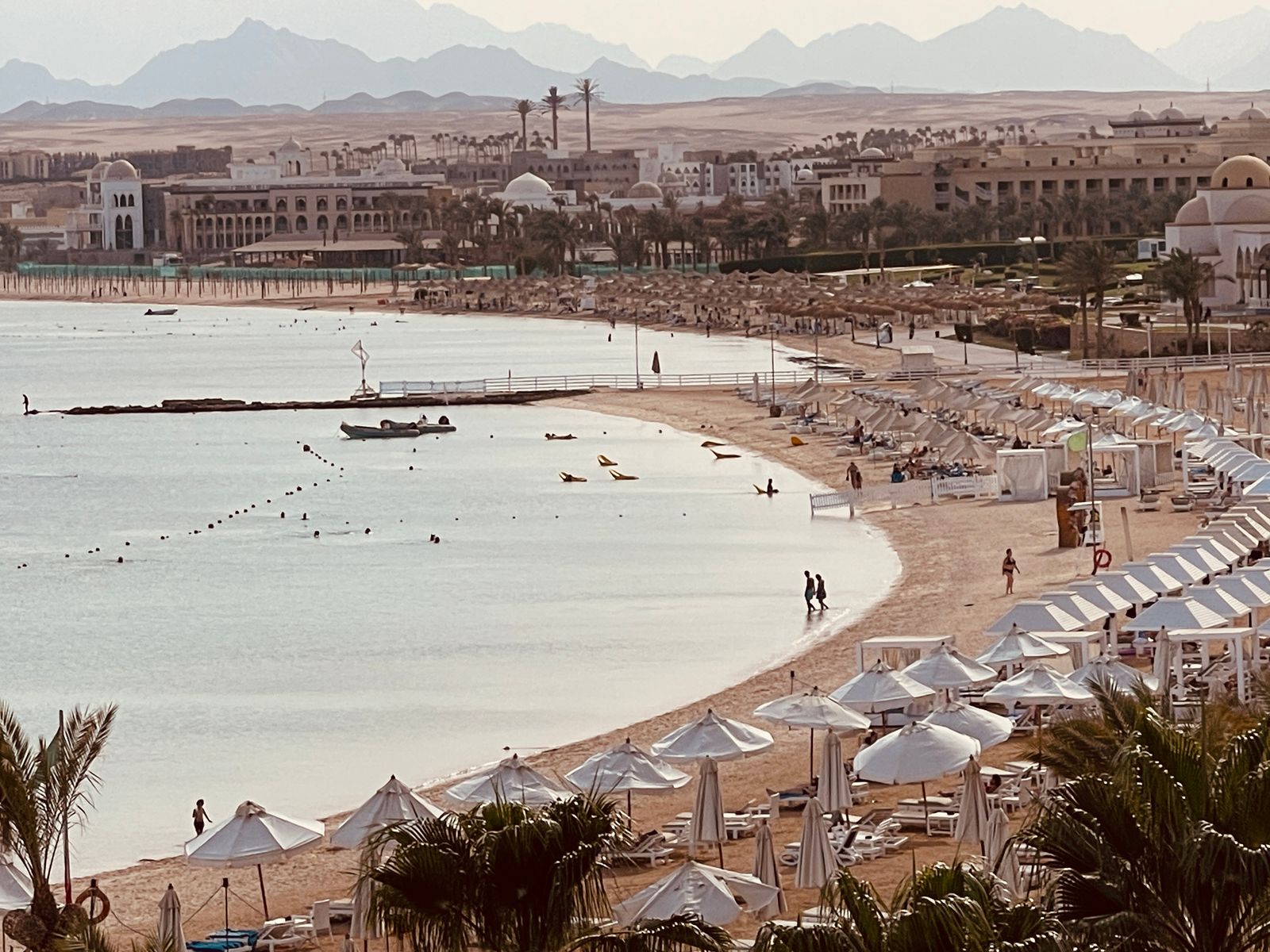 Sahl Hasheesh Beachfront Apartment balcony sea view