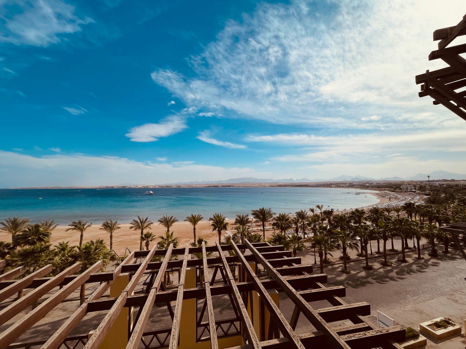 Sahl Hasheesh Beachfront Apartment balcony sea view