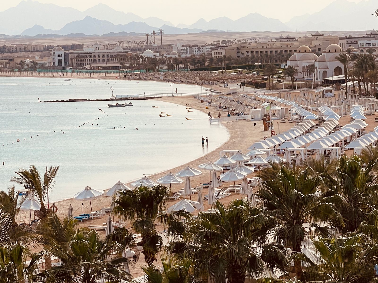 Sahl Hasheesh Beachfront Apartment balcony sea view