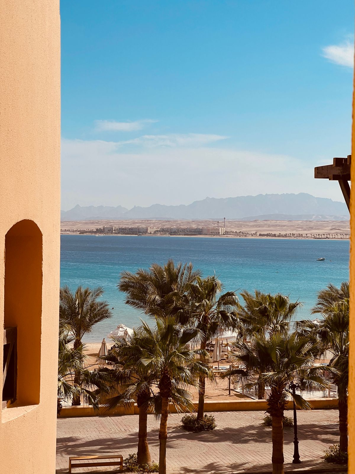 Sahl Hasheesh Beachfront Apartment balcony sea view