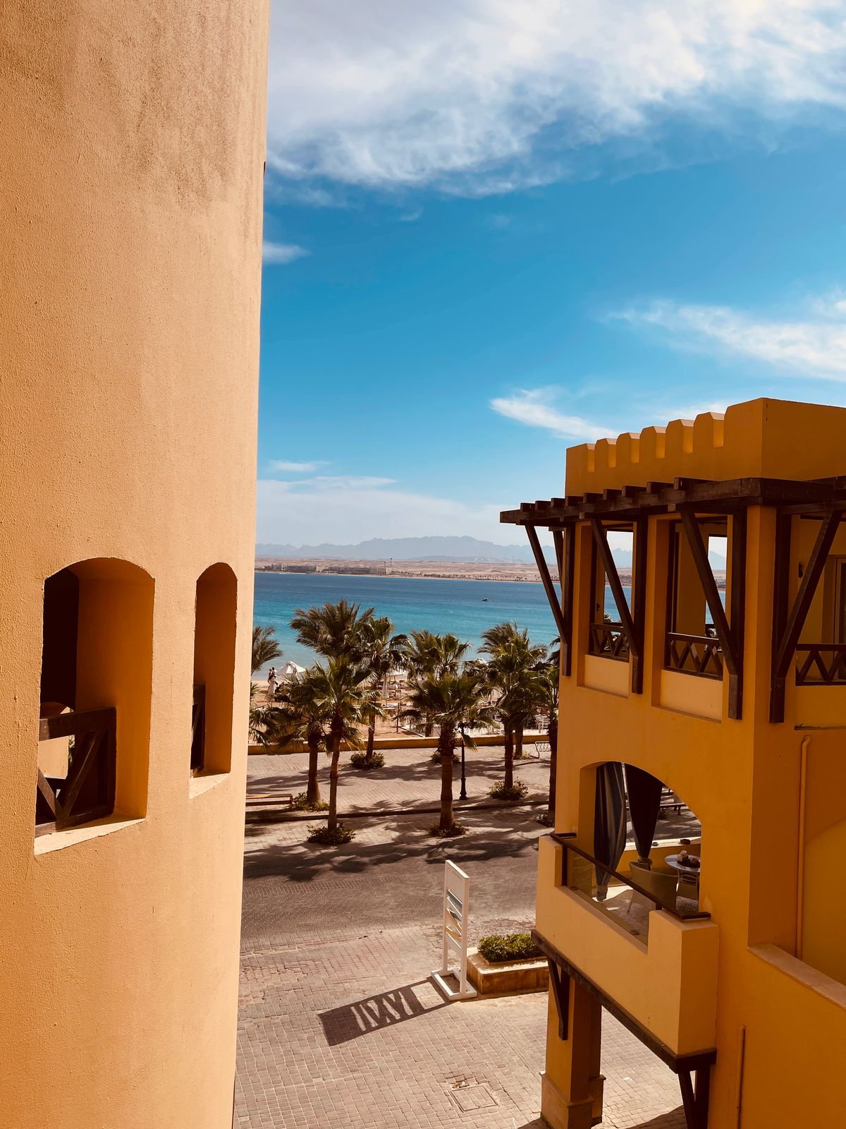 Sahl Hasheesh Beachfront Apartment balcony sea view